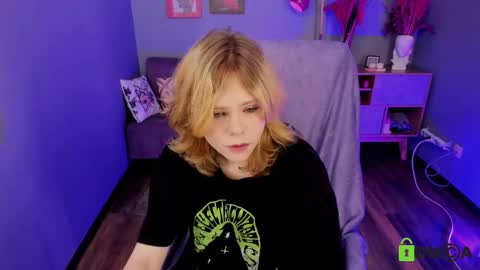 softflame online show from 11/24/25, 10:26