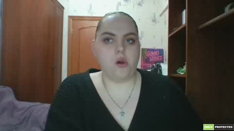 Snapshot of softhypnose chatting on 05/23/26, 05:50 softhypnose online show from 05/23/26, 05:50