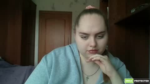 Snapshot of softhypnose chatting on 05/27/26, 07:38 softhypnose online show from 05/27/26, 07:38