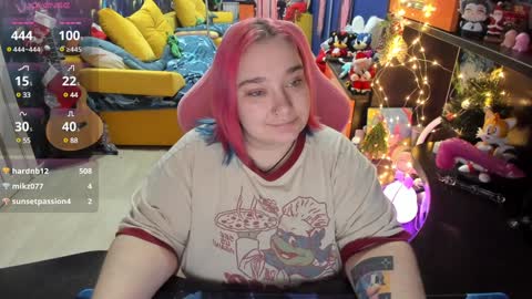 Snapshot of softie_sofy chatting on 01/10/25, 07:35 Sofie online show from 01/10/25, 07:35