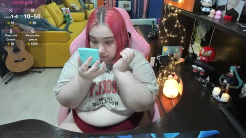 Snapshot of softie_sofy chatting on 01/23/25, 01:41 Sofie online show from 01/23/25, 01:41
