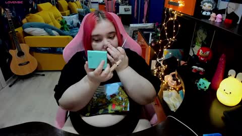 Snapshot of softie_sofy chatting on 01/31/25, 02:26 Sofie online show from 01/31/25, 02:26