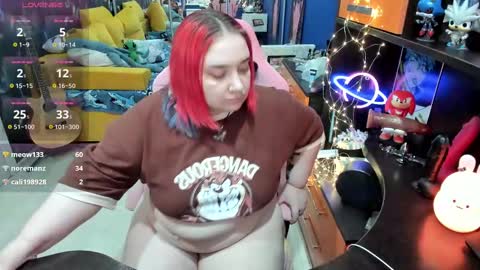Snapshot of softie_sofy chatting on 03/12/25, 07:24 Sofie online show from 03/12/25, 07:24