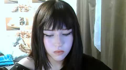 Snapshot of softieva chatting on 06/21/26, 05:04 Eva online show from 06/21/26, 05:04