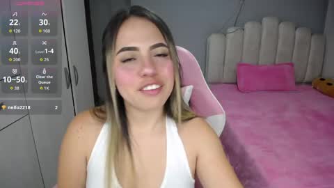 Snapshot of softkiss_x chatting on 04/15/26, 03:02 Fran online show from 04/15/26, 03:02