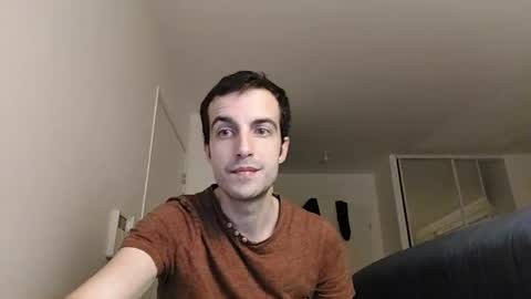 Snapshot of softndwear chatting on 12/21/24, 06:23 SOFT online show from 12/21/24, 06:23