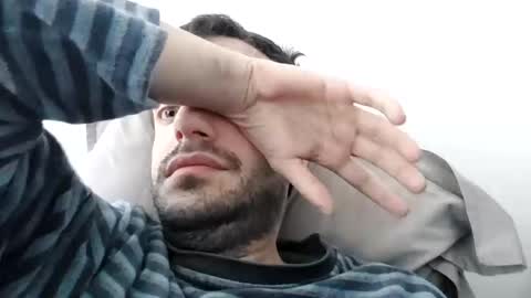 Snapshot of softndwear chatting on 01/01/25, 08:24 SOFT online show from 01/01/25, 08:24