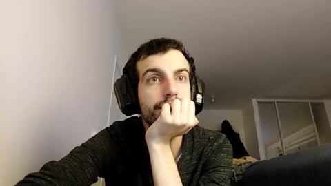 Snapshot of softndwear chatting on 01/03/25, 07:07 SOFT online show from 01/03/25, 07:07