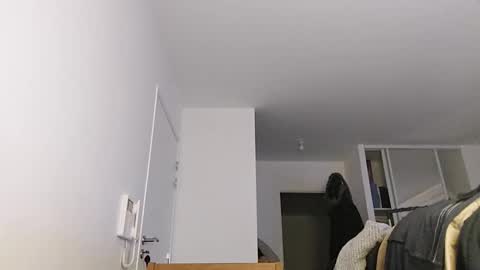 Snapshot of softndwear chatting on 01/17/25, 07:05 SOFT online show from 01/17/25, 07:05