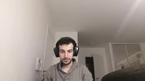 Snapshot of softndwear chatting on 01/29/25, 06:39 SOFT online show from 01/29/25, 06:39