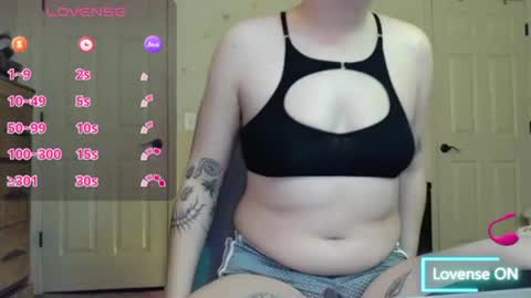 Snapshot of softtboyfriend chatting on 01/13/26, 02:17 Day online show from 01/13/26, 02:17