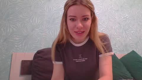 softy_aura online show from 03/17/26, 07:55