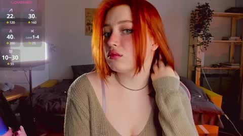 Snapshot of sofy_benson chatting on 02/08/25, 10:29 Sofy online show from 02/08/25, 10:29