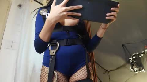 sofy west online show from 11/01/25, 01:40