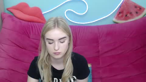 sofysoft online show from 11/10/25, 06:12