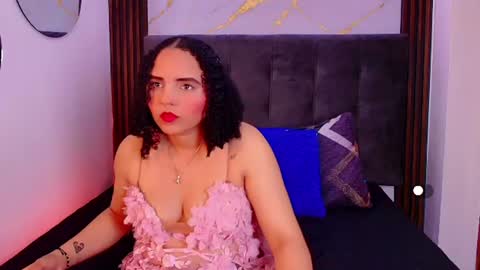 Snapshot of sol__latina chatting on 06/20/26, 03:31 Sol Latiana online show from 06/20/26, 03:31