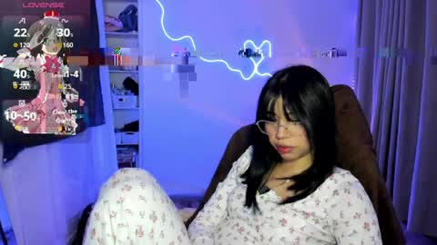 Snapshot of sol_lunaa23 chatting on 05/06/26, 11:32 sol online show from 05/06/26, 11:32