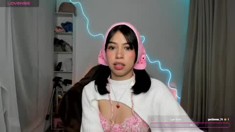 Snapshot of sol_lunaa23 chatting on 06/02/26, 12:23 sol online show from 06/02/26, 12:23