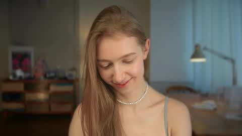 Snapshot of solar_bella chatting on 02/22/25, 02:41 Bella online show from 02/22/25, 02:41