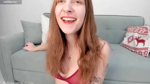 Snapshot of solaralice chatting on 01/08/25, 06:20 SolarAlice online show from 01/08/25, 06:20