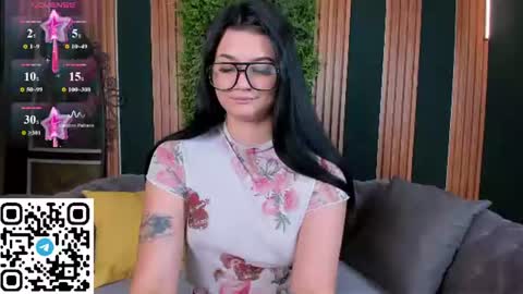 Snapshot of solazolaa chatting on 07/17/26, 01:45 Sonya online show from 07/17/26, 01:45