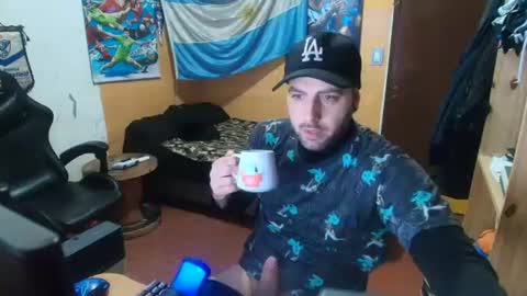 ManuAiluPlay online show from 07/21/26, 03:20