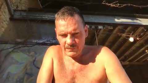 Snapshot of soldierboyparis chatting on 02/04/25, 03:26 Alex Dixon online show from 02/04/25, 03:26