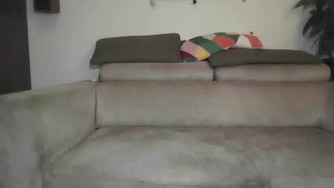 Snapshot of sole73 chatting on 11/28/25, 04:42 Sole Obedient online show from 11/28/25, 04:42