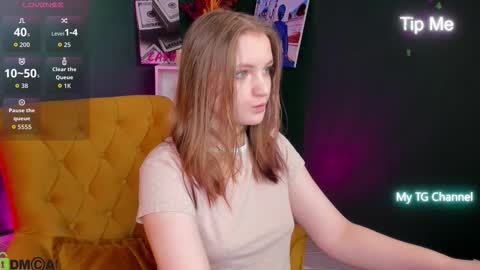Nora online show from 10/14/25, 03:18