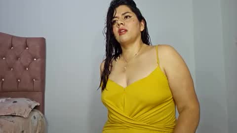 Solesit0 online show from 11/28/25, 05:21