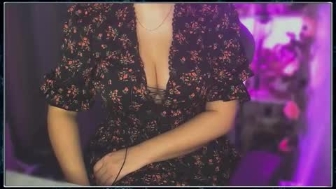 Gaby Solis online show from 11/11/25, 01:55