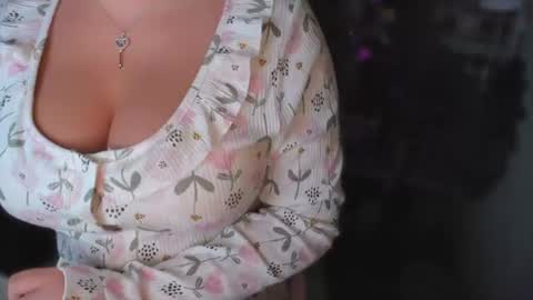 Gaby Solis online show from 07/18/26, 06:01