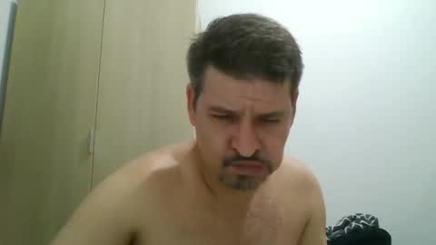 Snapshot of solitariodf2022 chatting on 09/16/25, 08:37 solitariodf2022 online show from 09/16/25, 08:37