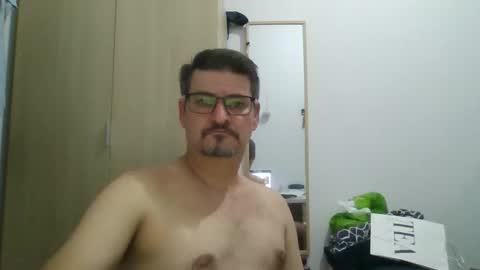 Snapshot of solitariodf2022 chatting on 09/19/25, 06:41 solitariodf2022 online show from 09/19/25, 06:41