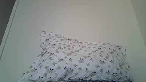 Snapshot of solitcam chatting on 02/17/25, 11:09 100 goals to see more online show from 02/17/25, 11:09