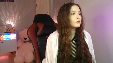 Snapshot of solitudebby chatting on 04/15/26, 10:21 Becky online show from 04/15/26, 10:21