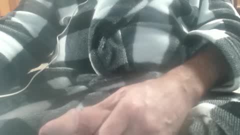 Snapshot of solo61175 chatting on 03/04/26, 01:22 solo61175 online show from 03/04/26, 01:22