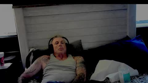 I love watching beautiful women play with themselves online show from 11/22/25, 04:17