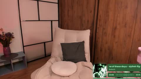 saraIG Solosara8 online show from 02/03/26, 06:22