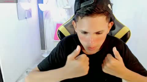 ESTEBAN online show from 07/06/26, 11:18