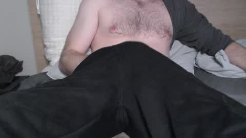 Snapshot of someone007980 chatting on 02/15/26, 02:36 Someone007980 online show from 02/15/26, 02:36