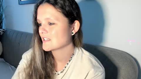 Snapshot of someonesday chatting on 11/04/25, 06:45 SomeonesDay online show from 11/04/25, 06:45