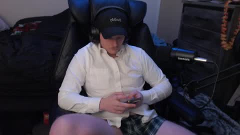 Snapshot of somethinqfunny chatting on 04/04/26, 02:21 Lover Boi online show from 04/04/26, 02:21