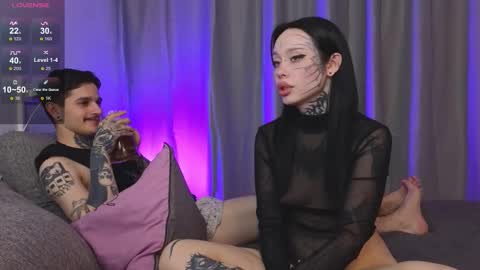 Snapshot of somniya chatting on 10/23/25, 05:12 somniya online show from 10/23/25, 05:12