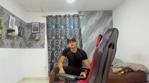 Snapshot of son_hades chatting on 05/10/26, 03:50 son_hades online show from 05/10/26, 03:50