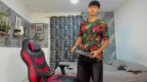 Snapshot of son_hades chatting on 05/20/26, 04:13 son_hades online show from 05/20/26, 04:13