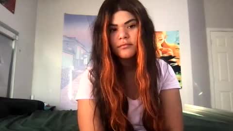 Snapshot of songbirdaz99 chatting on 11/13/25, 11:47 Double Trouble online show from 11/13/25, 11:47