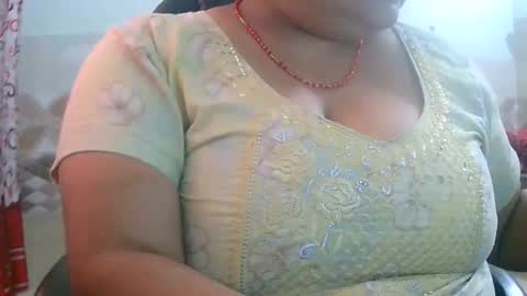 Snapshot of soni88888 chatting on 01/24/25, 05:31 soni88888 online show from 01/24/25, 05:31
