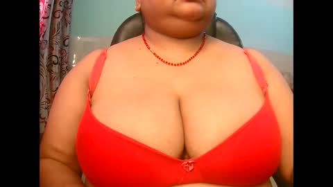 soni88888 online show from 12/14/25, 05:35