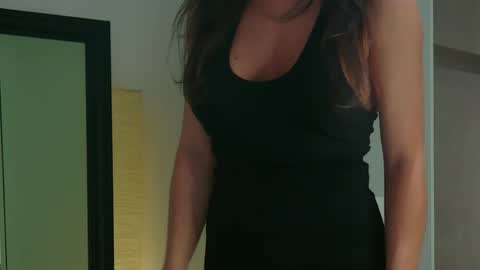 Snapshot of sonia_kate chatting on 05/08/26, 10:37 Sonia Kate online show from 05/08/26, 10:37